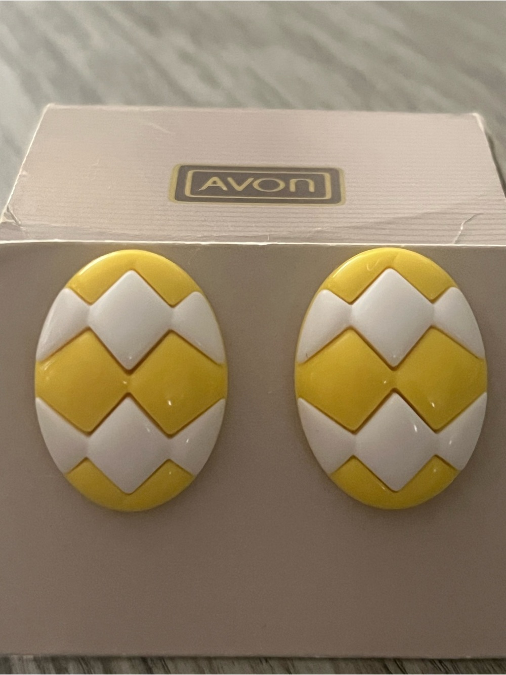 Vintage Avon Sunsations Lucite Earrings with Original Box | 1980s Fashion